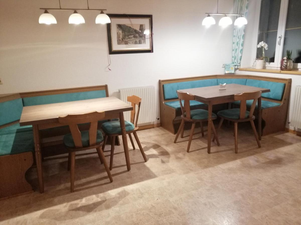 Spisshof Hotel Grins Екстериор снимка