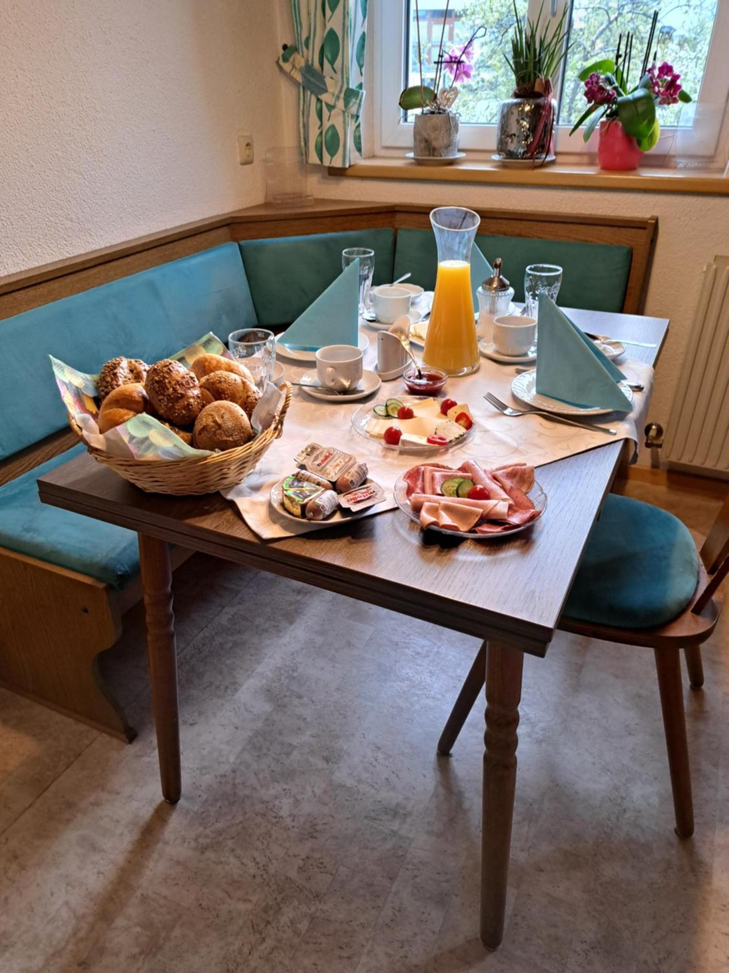 Spisshof Hotel Grins Екстериор снимка